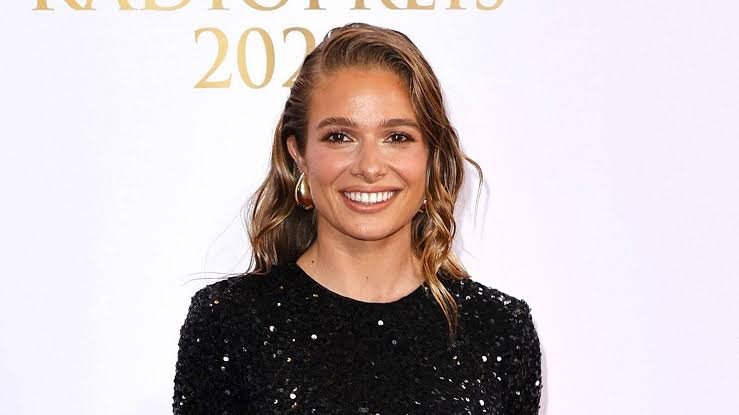 Lola Weippert